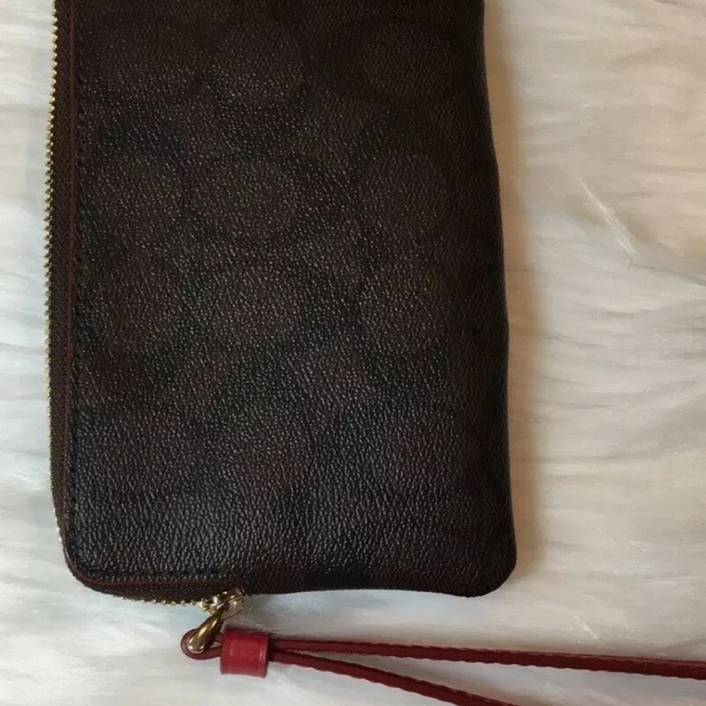 NWT COACH Wristlet Coated Canvas Crossgrain Leather. - Picture 3 of 5